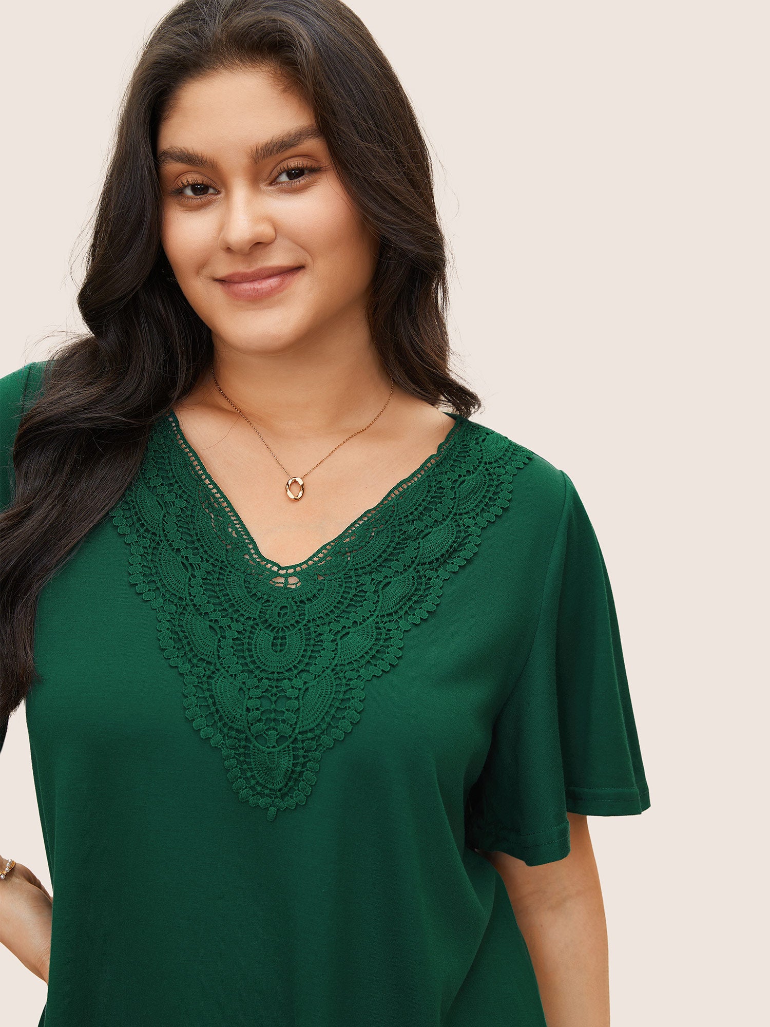 Solid Ruffle Sleeve Lace V Neck T-shirt