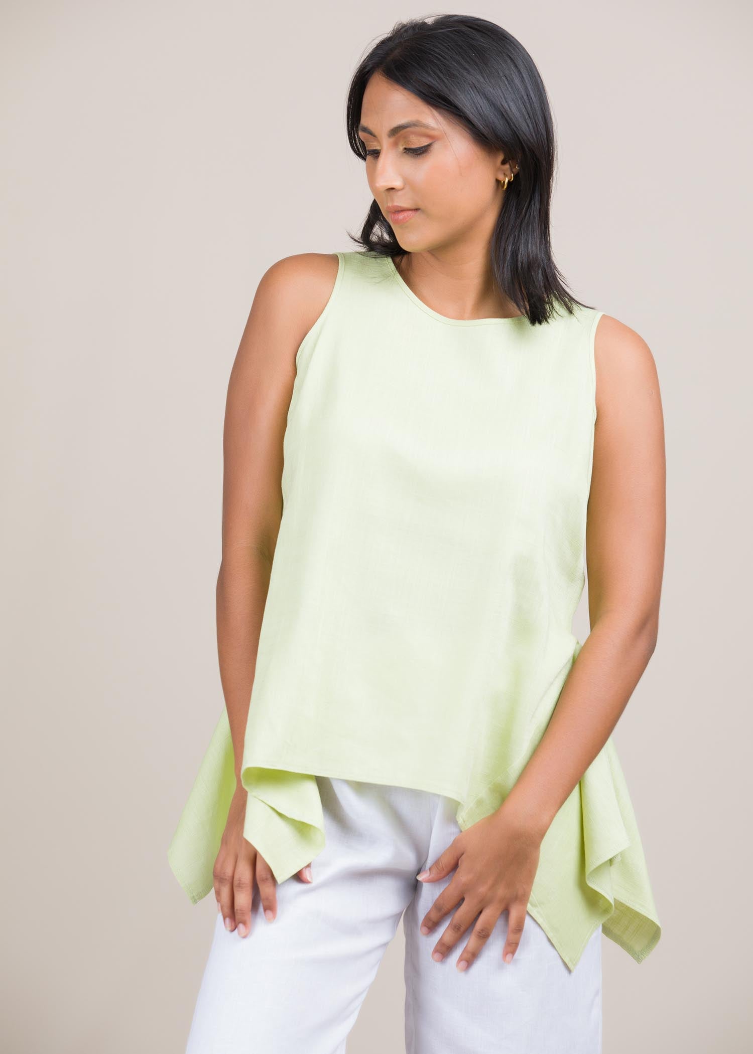 Sleeveless blouse