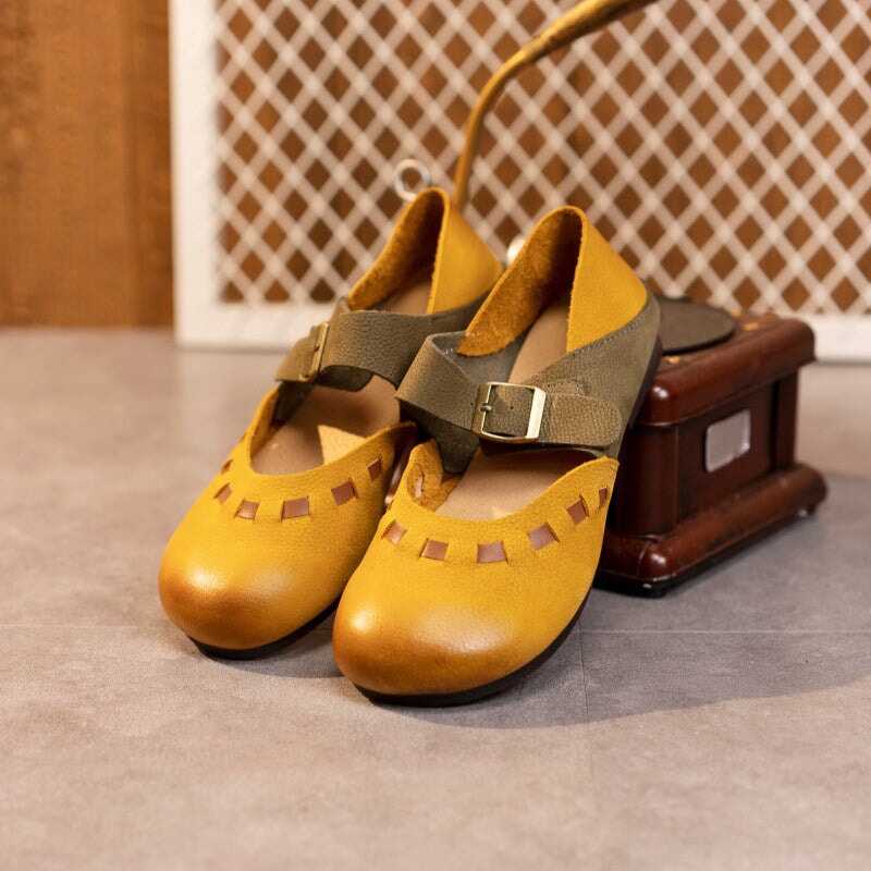 Distinctive Leather Mary Jane Flats Round Toe Buckle Strap Casual Shoes in Yellow Coffee/Yellow Brown