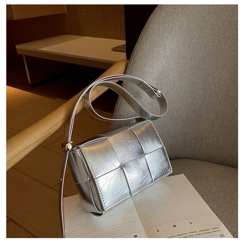 Women's Medium Pu Leather Solid Color Elegant Classic Style Square Magnetic Buckle Shoulder Bag Crossbody Bag