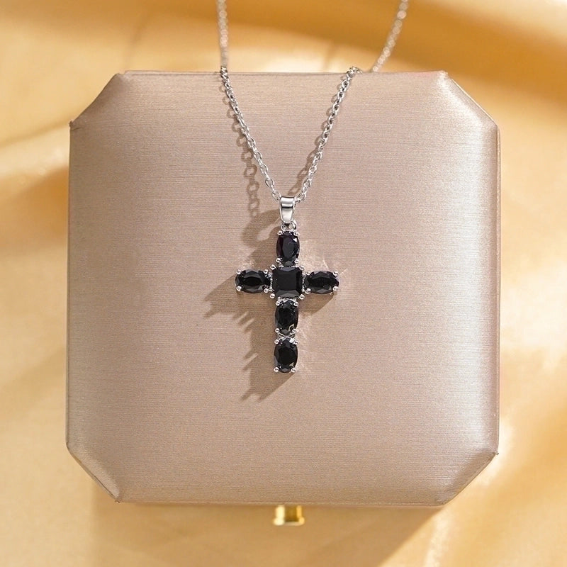304 Stainless Steel Copper 18K Gold Plated Glam Luxurious Plating Inlay Solid Color Diamond Pendant Necklace