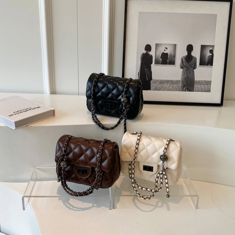 Women's Pu Leather Solid Color Classic Style Sewing Thread Square Lock Clasp Shoulder Bag Crossbody Bag