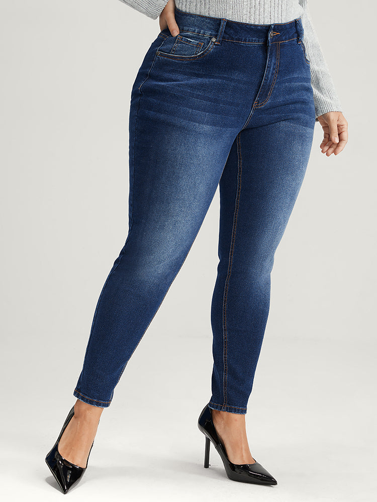 Mom Jeans Straight Very Stretchy High Rise Medium Wash Contrast Jeans