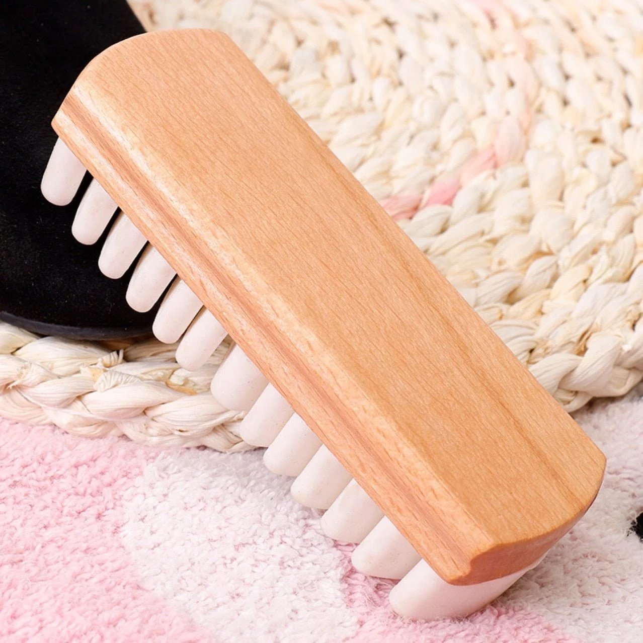 Magic Silicone Brush - Suede. Nubuck. leather.