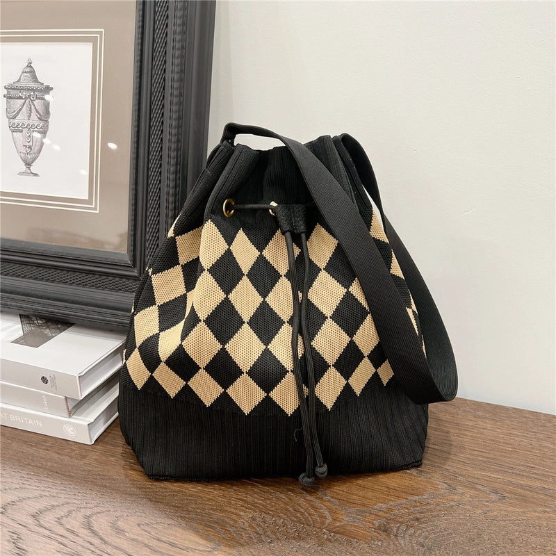 Women's Medium Knit Geometric Vintage Style Classic Style String Tote Bag