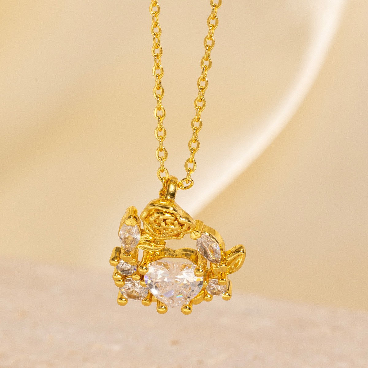 Necklace Women Love Rose Wreath Necklace Fashion Rose Ins Style Niche Titanium Steel Clavicle Chain