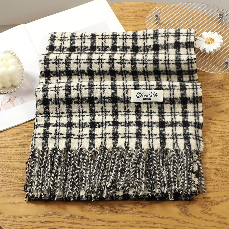 Women's Basic Plaid Polyester Scarf