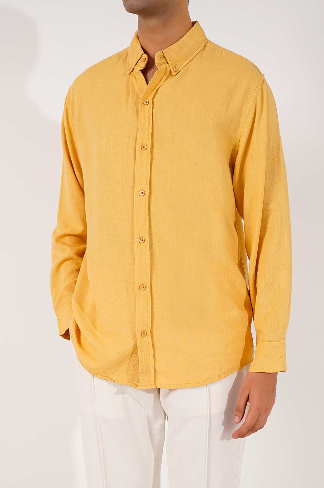 BASIC BUTTON DOWN SHIRT