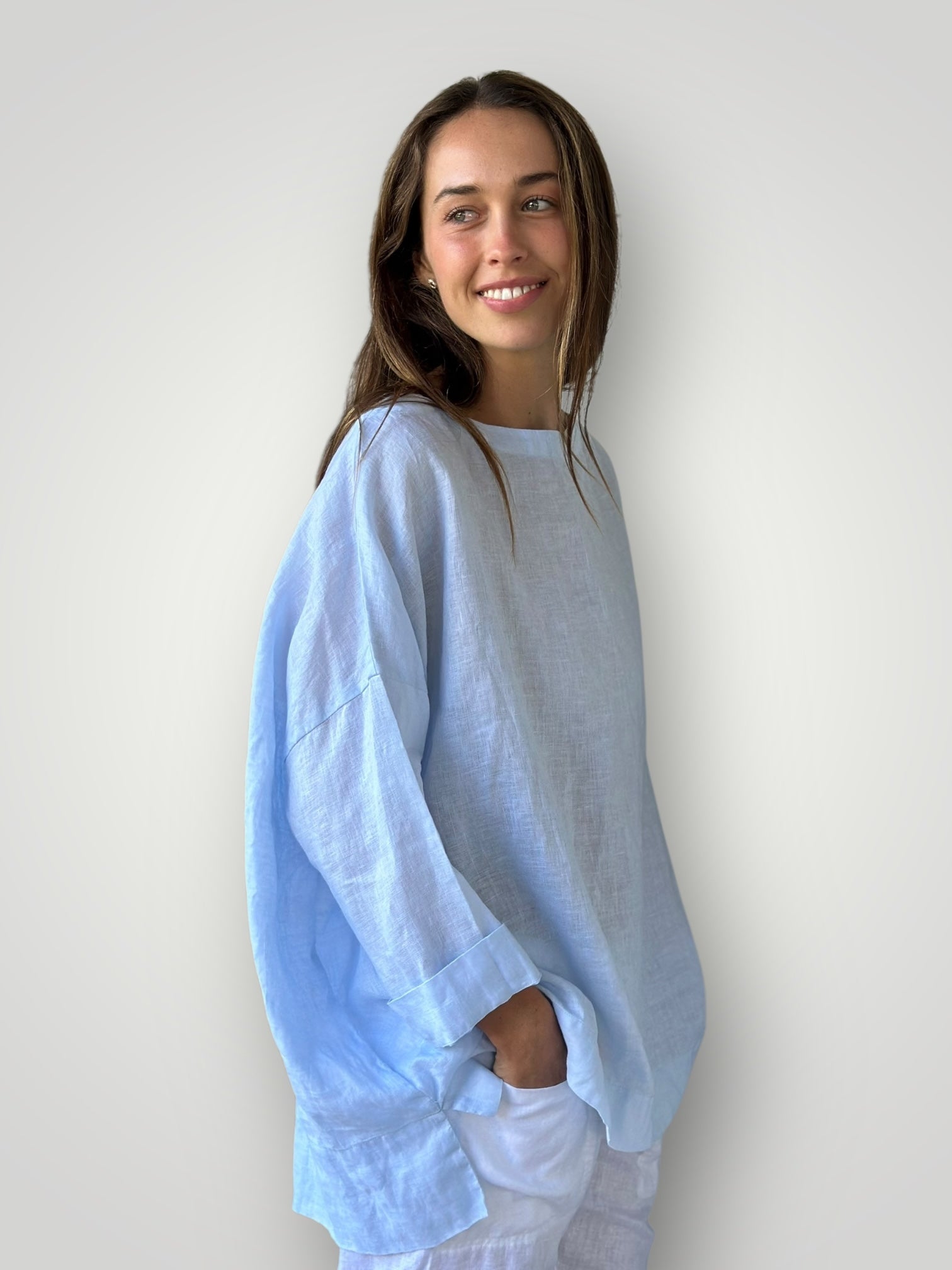 avril top - soft blue linen