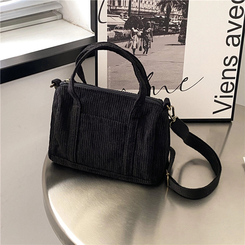 Women's Small Canvas Solid Color Basic Streetwear Cylindrical Zipper Shoulder Bag Handbag Crossbody Bag