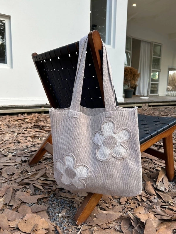 Women's Medium Polyester Flower Cute Square Open Underarm Bag