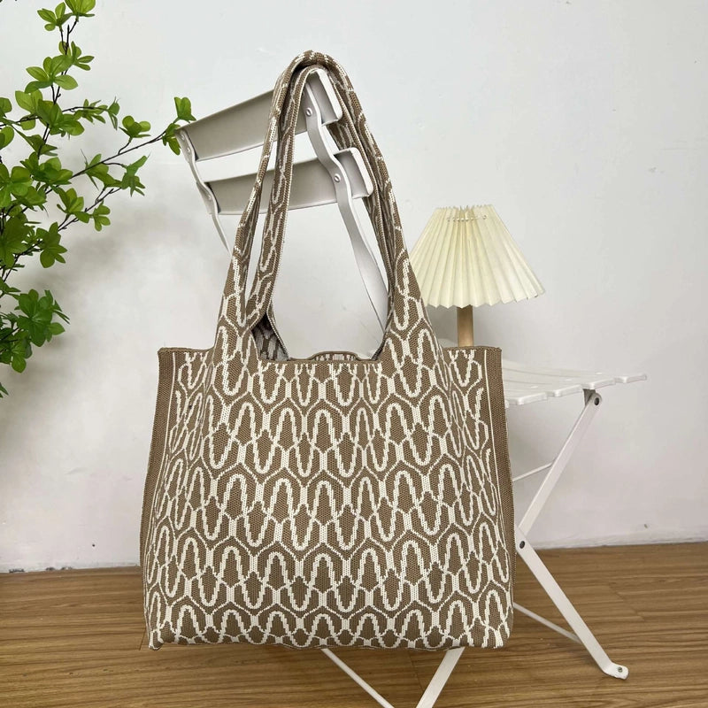 Women's Large Polyester Color Block Waves Streetwear Square Open Shoulder Bag