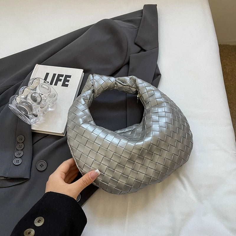 Women's PU Solid Color Classic Style Streetwear Weave Dumpling Shape Zipper Handbag