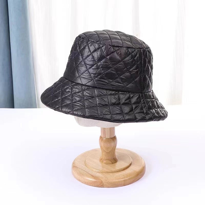 Ultra-light Down Cotton Checkered New Fisherman Hat For Men And Women With Autumn And Winter Warm Korean Net Red Basin Hat