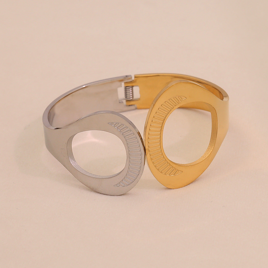 Gold And Gold Double Hollow Bracelet Exaggerated Geometric Stainless Steel Jewelry B627
