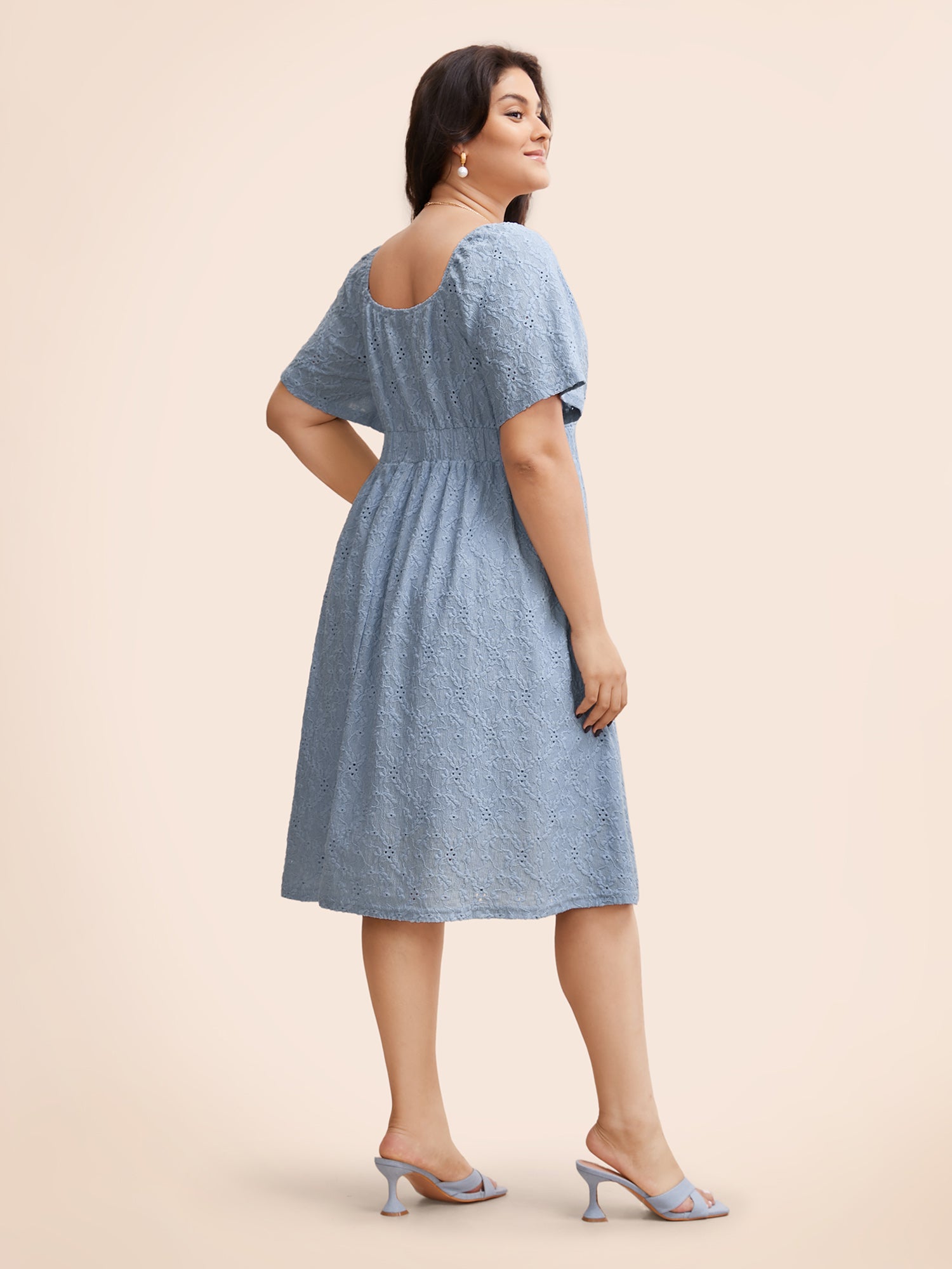 Textured Bowknot Ruffle Sleeve Dress