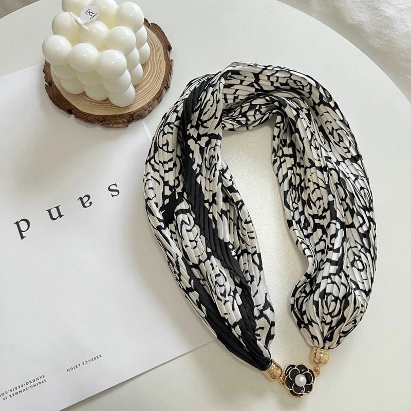 Women's Elegant Geometric Satin Printing Silk Scarf