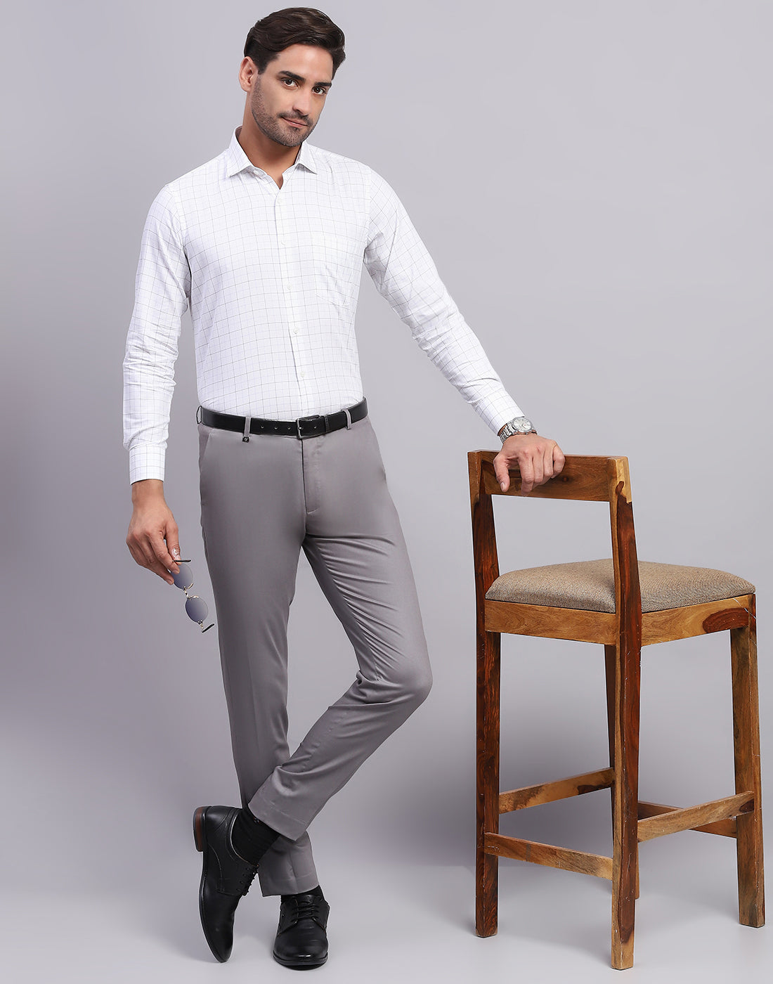 Men White Check Collar Full Sleeve Shirt