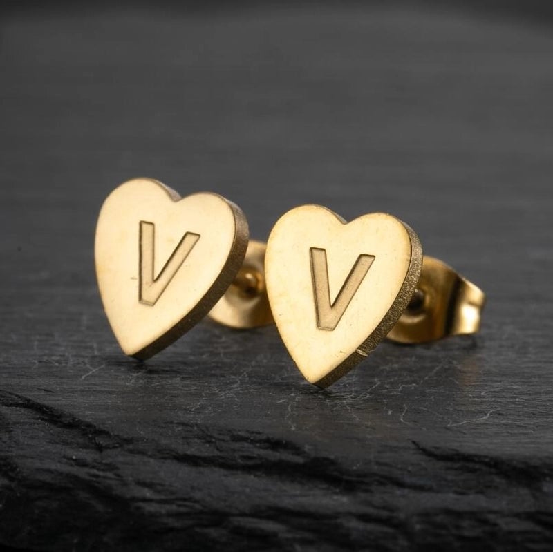 1 Pair Fashion Letter Heart Shape Plating 304 Stainless Steel 18K Gold Plated Ear Studs