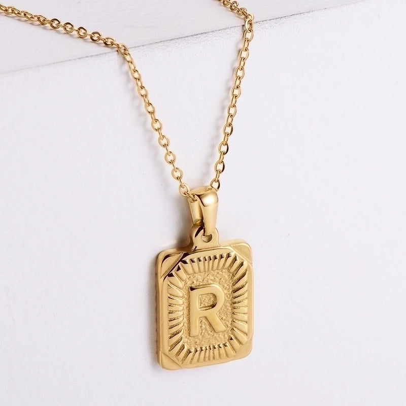 304 Stainless Steel 18K Gold Plated Minimalist Plating Letter No Inlaid Pendant Necklace