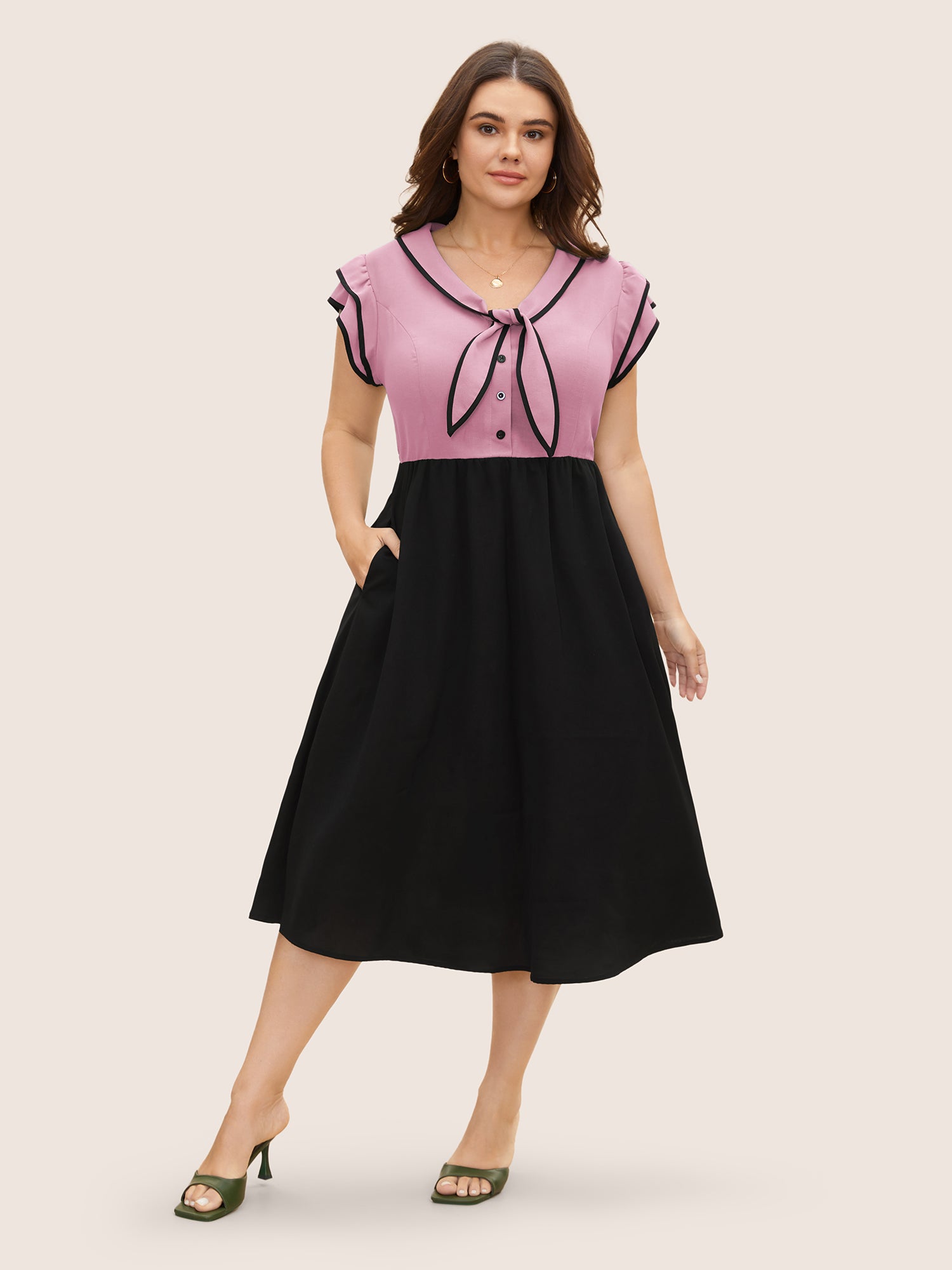 Two-colored Knot Tie Midi Dress