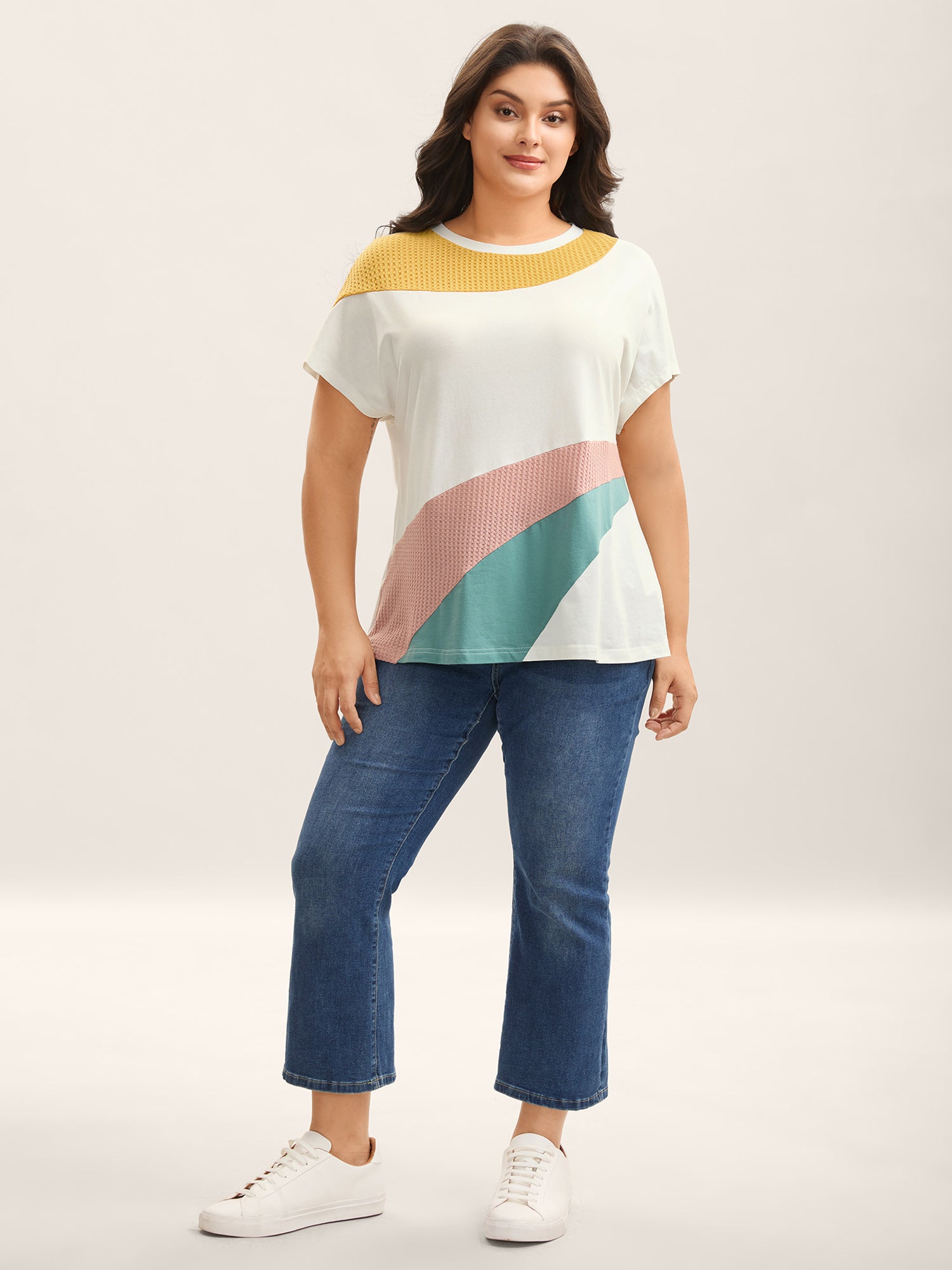 Color Block Round Neck T-Shirt