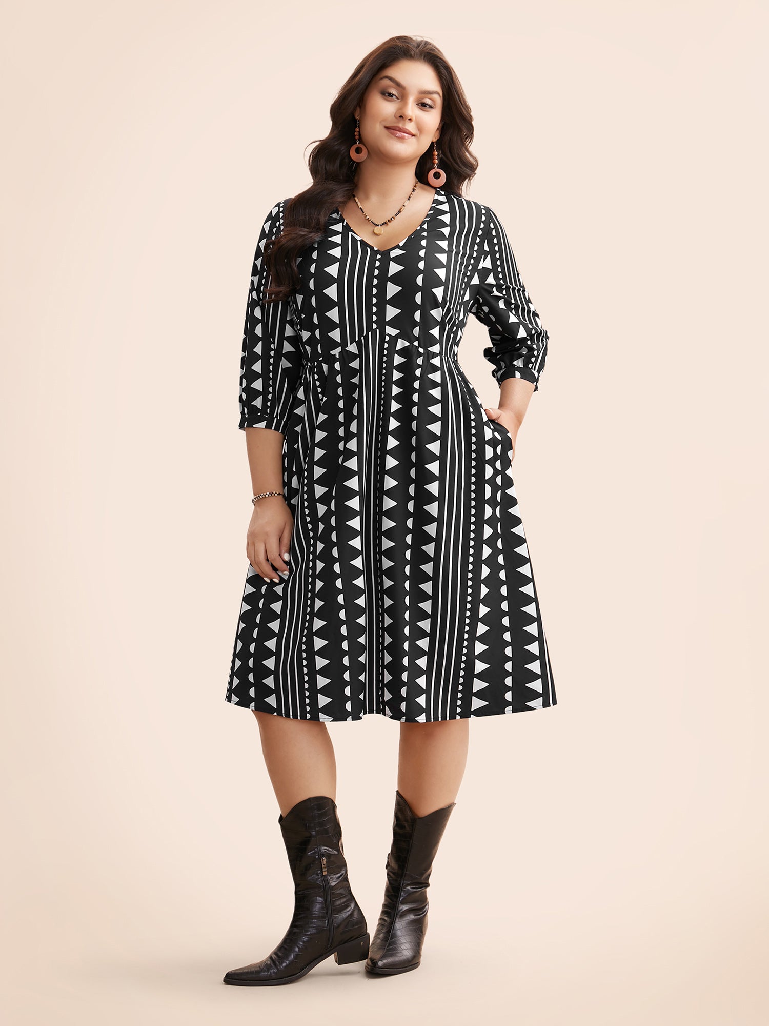 Geometric V Neck Lantern Sleeve Dress