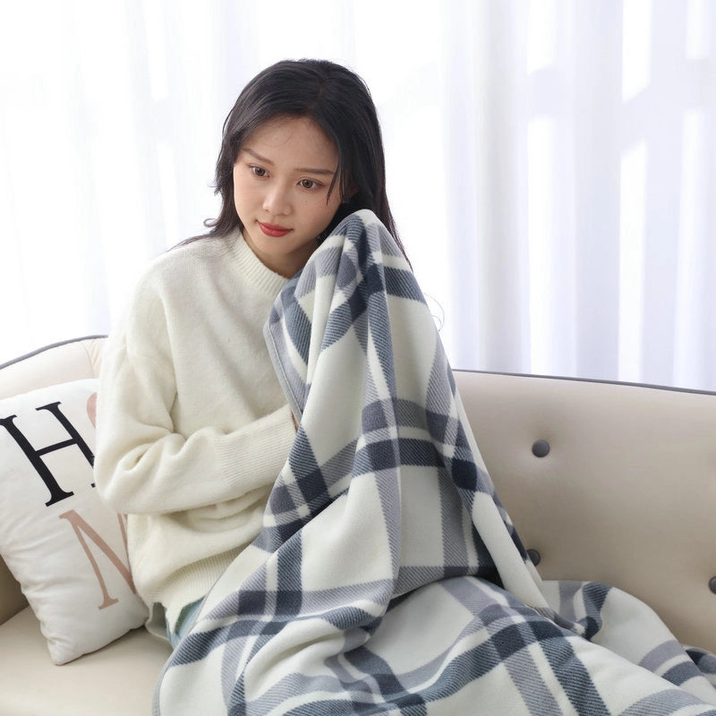 Blanket Nap Blanket Air-conditioning Blanket Multi-functional Small Blanket Office Lunch Break Blanket Small Quilt Shawl Blanket