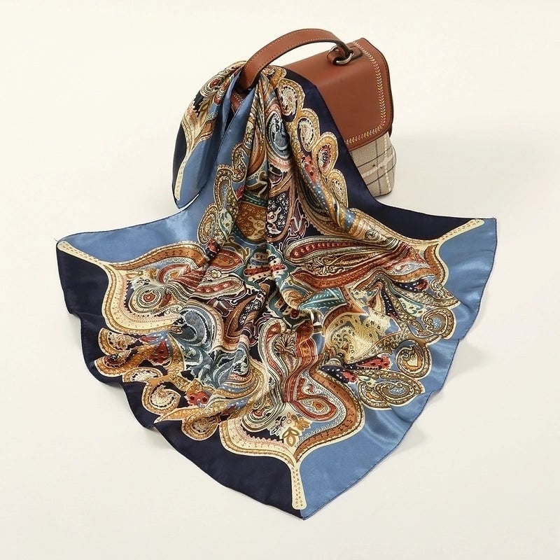Women's Retro Geometric Imitated Silk Silk Scarf