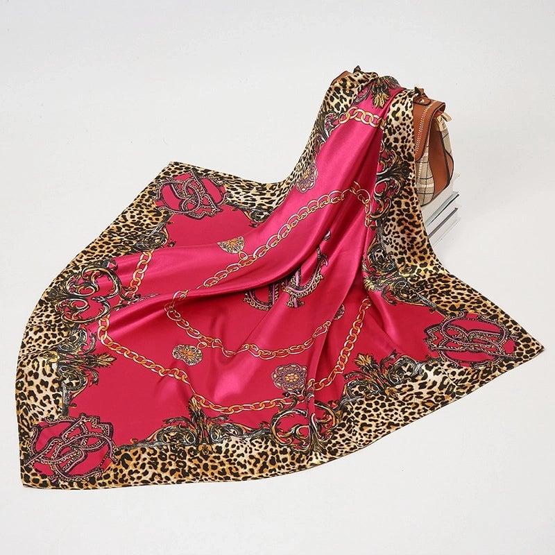 Gaohe Silk Scarf 90cm * 90cm Square Scarf Leopard Print Chain Large Square Scarf Silk Scarf Artificial Silk Scarf For Women