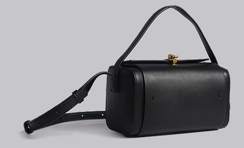 Women's Small All Seasons Pu Leather Solid Color Elegant Magnetic Buckle Square Bag