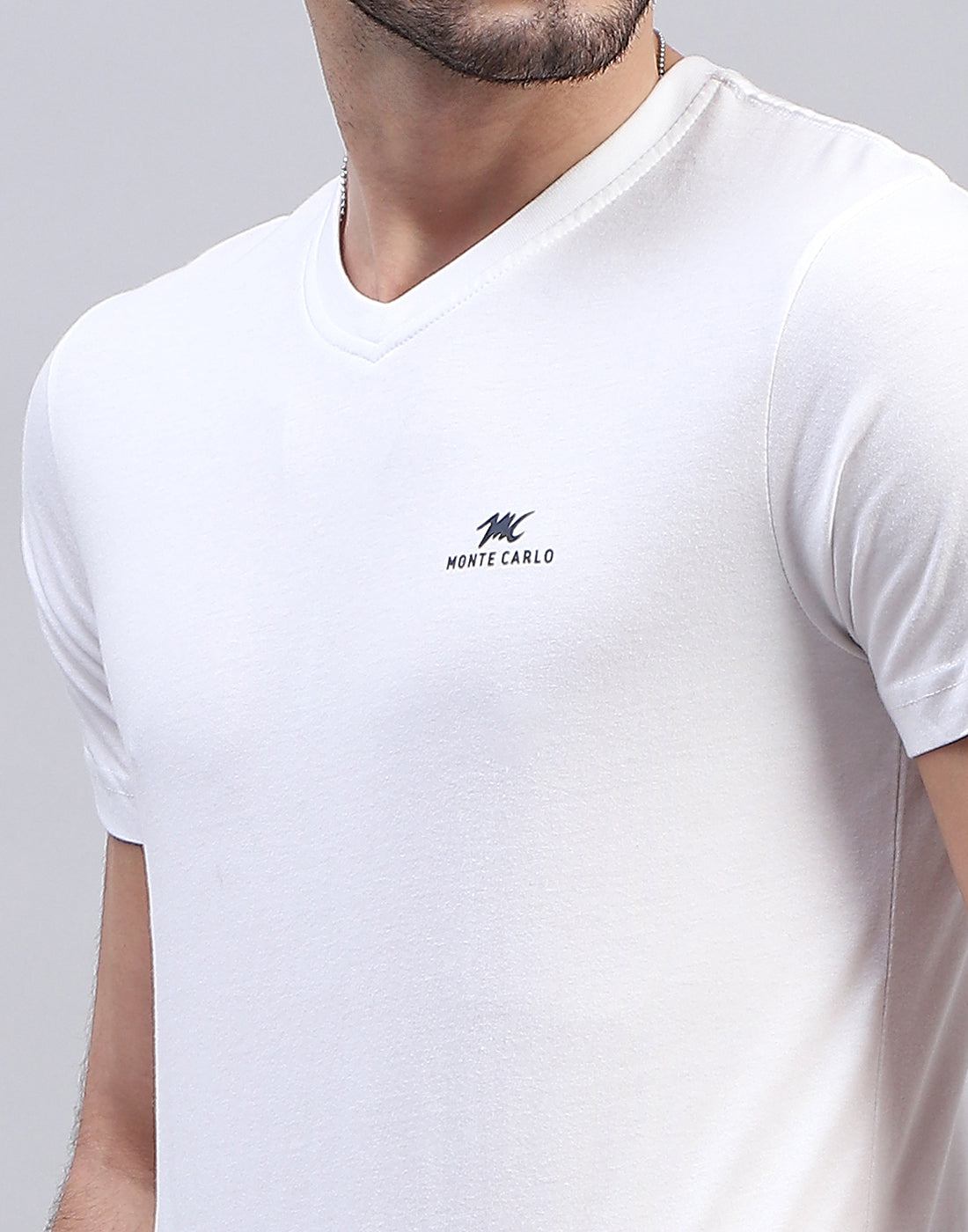 Men White Solid V Neck Half Sleeve T-Shirt (Pack of 3)