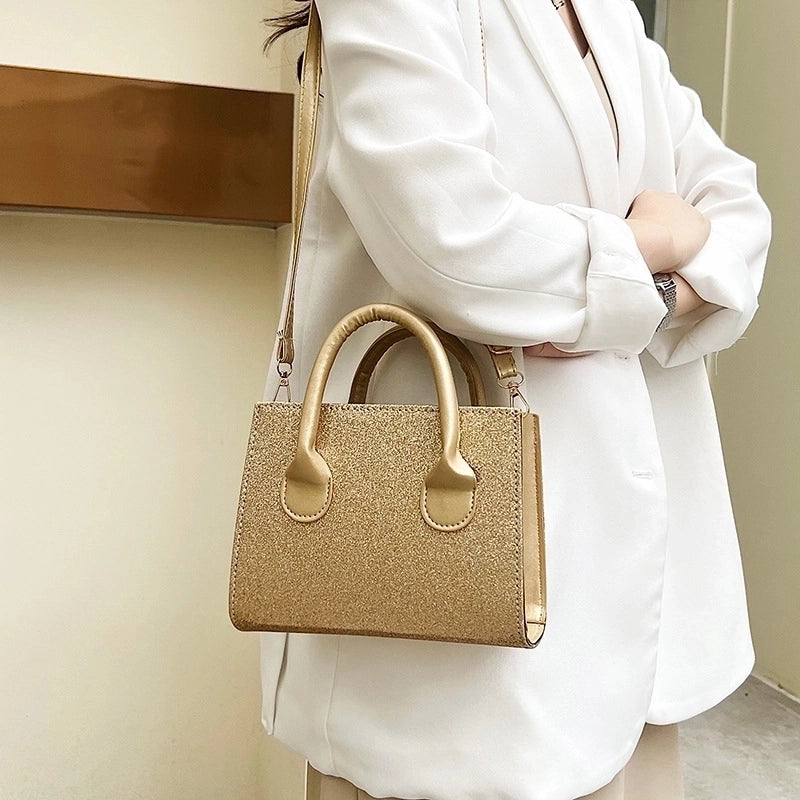 Women's Medium Pu Leather Solid Color Streetwear Zipper Crossbody Bag