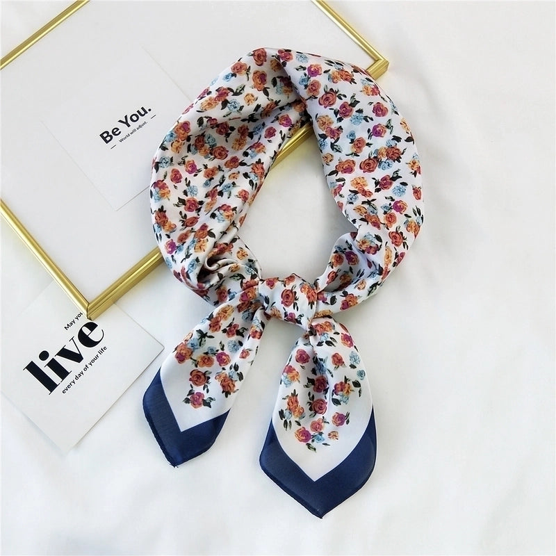 Clashing Color Floral Pringting Silk Square Scarf
