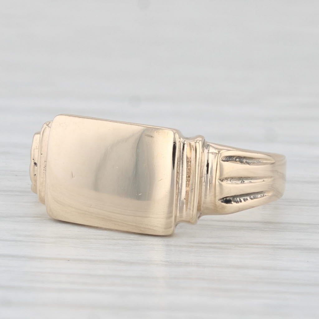 Vintage Engravable Signet Ring 10k Yellow Gold Size 4.5