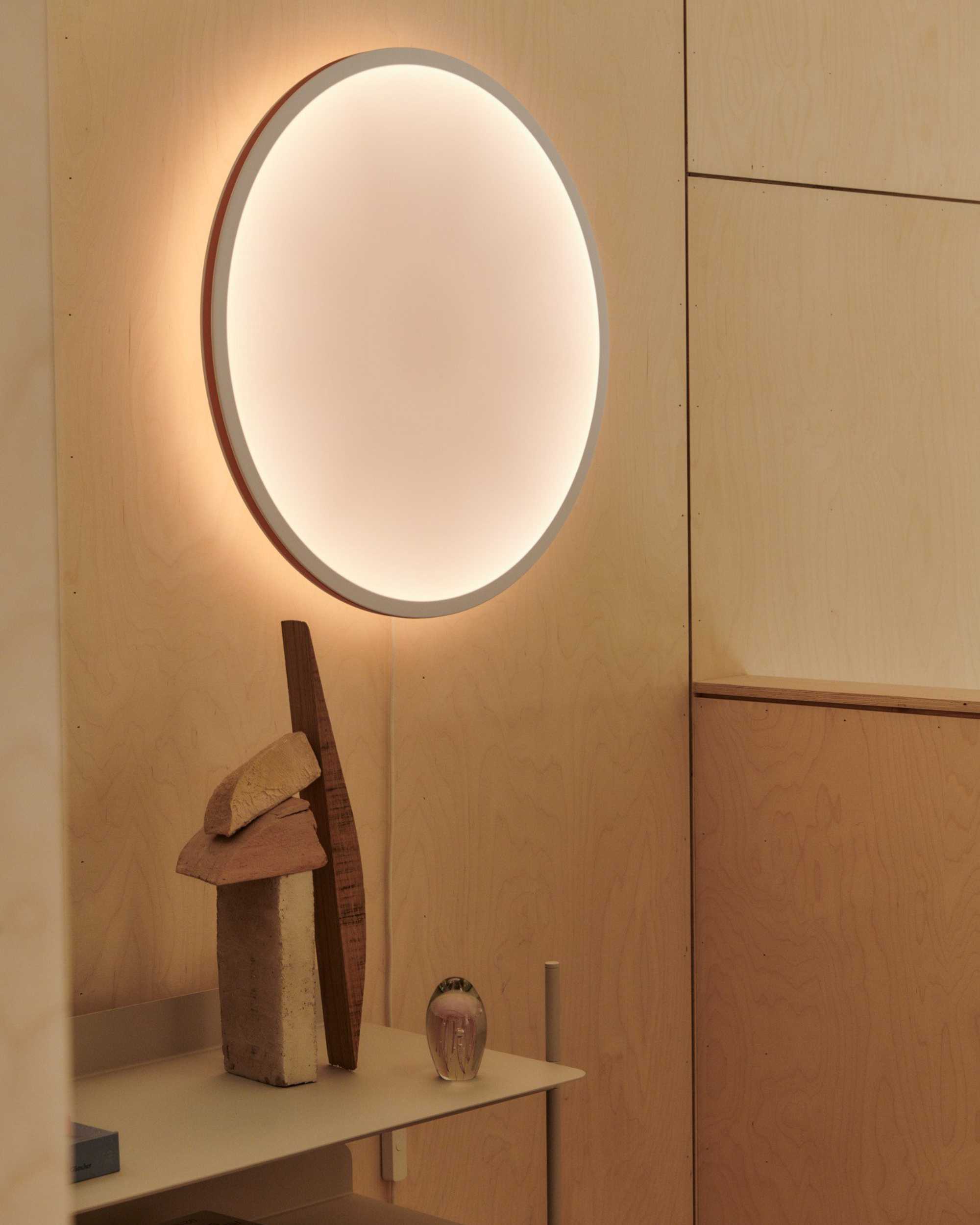 Calm Wall Lamp