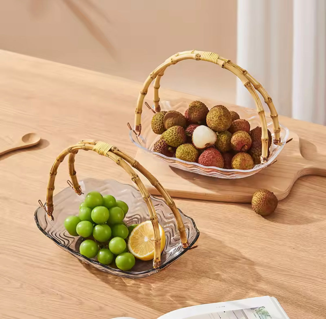Acrylic Fruit Tray With Bamboo Handle