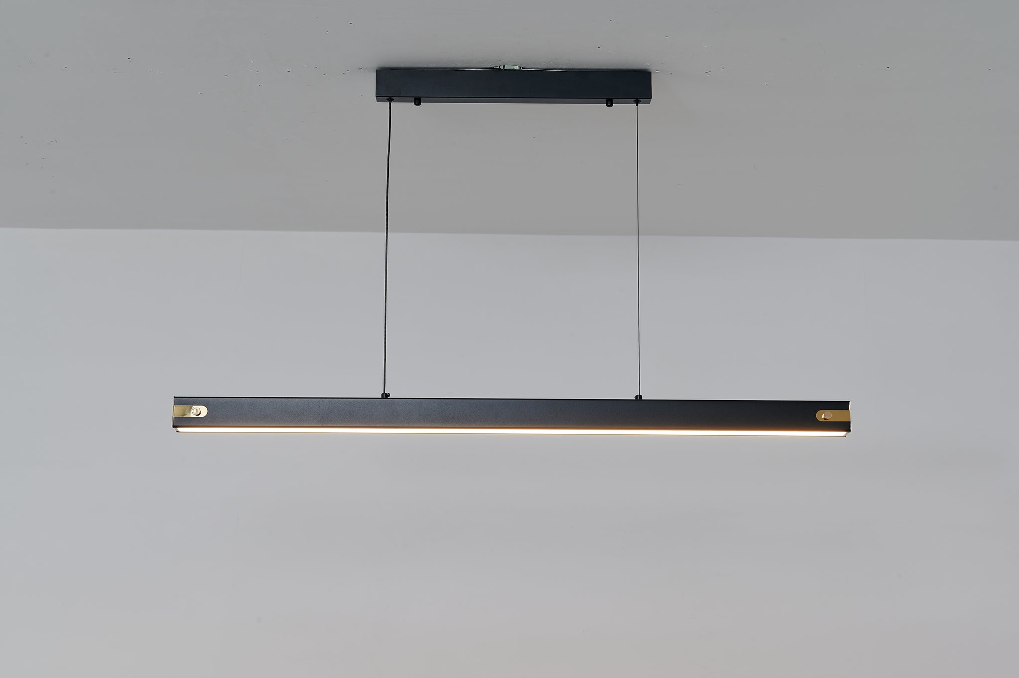 Hylander | Pendant Light