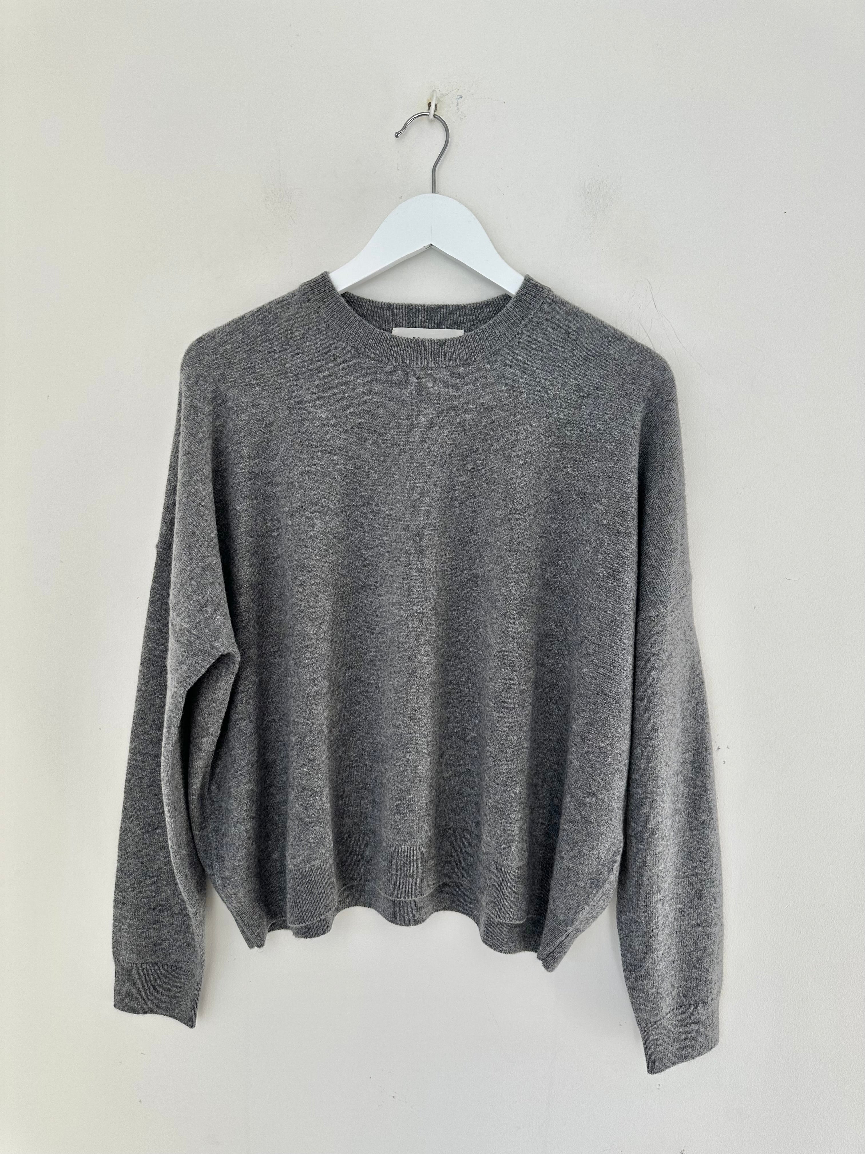 cassie crew neck-slate grey cashmere