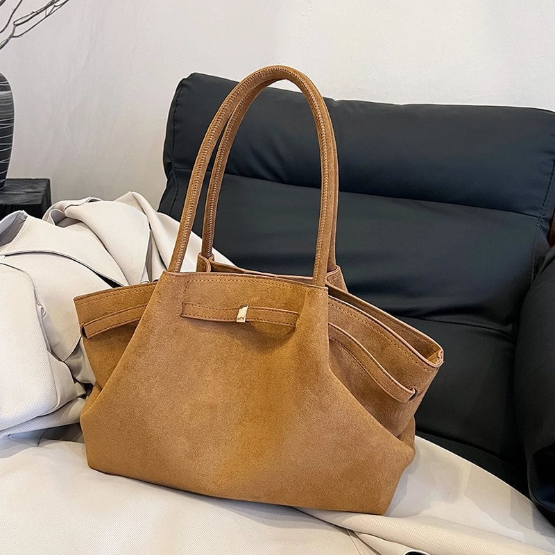 Women's Matte Leather Solid Color Vintage Style Classic Style Square Magnetic Buckle Shoulder Bag Underarm Bag