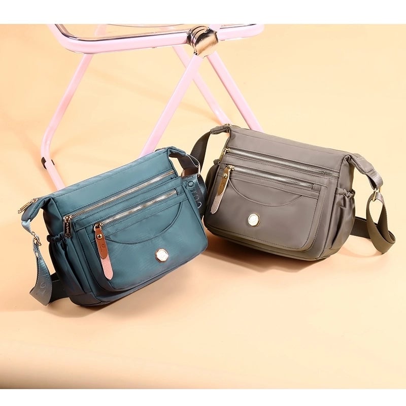 Women's All Seasons Nylon Basic Classic Style Shoulder Bag