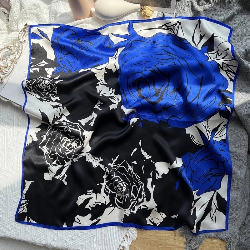 Women's Elegant Minimalist Flower Silk Printing Silk Scarf
