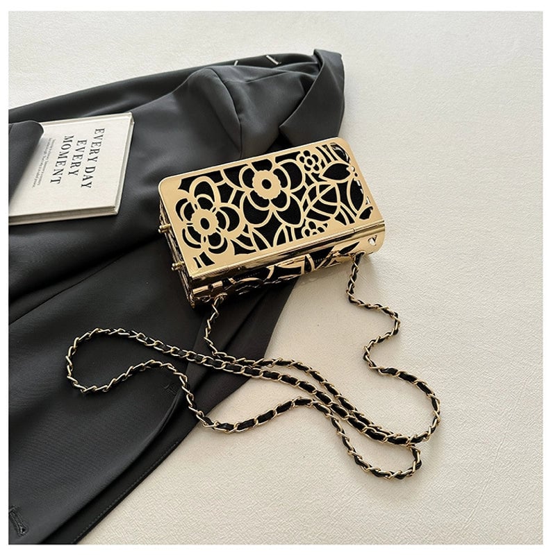 Women's Medium Pu Leather Metal Solid Color Streetwear Hollow Square Lock Clasp Crossbody Bag