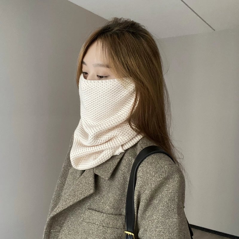 Unisex Minimalist Solid Color Polyester Crochet Lace Scarf Mask