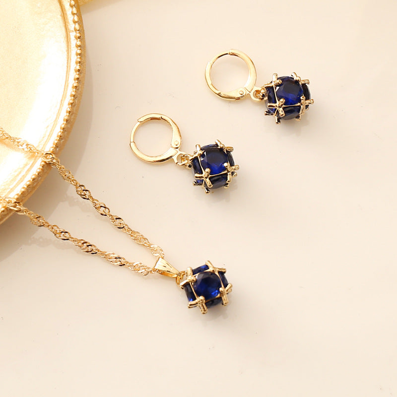 Pearl Crystal Necklaces