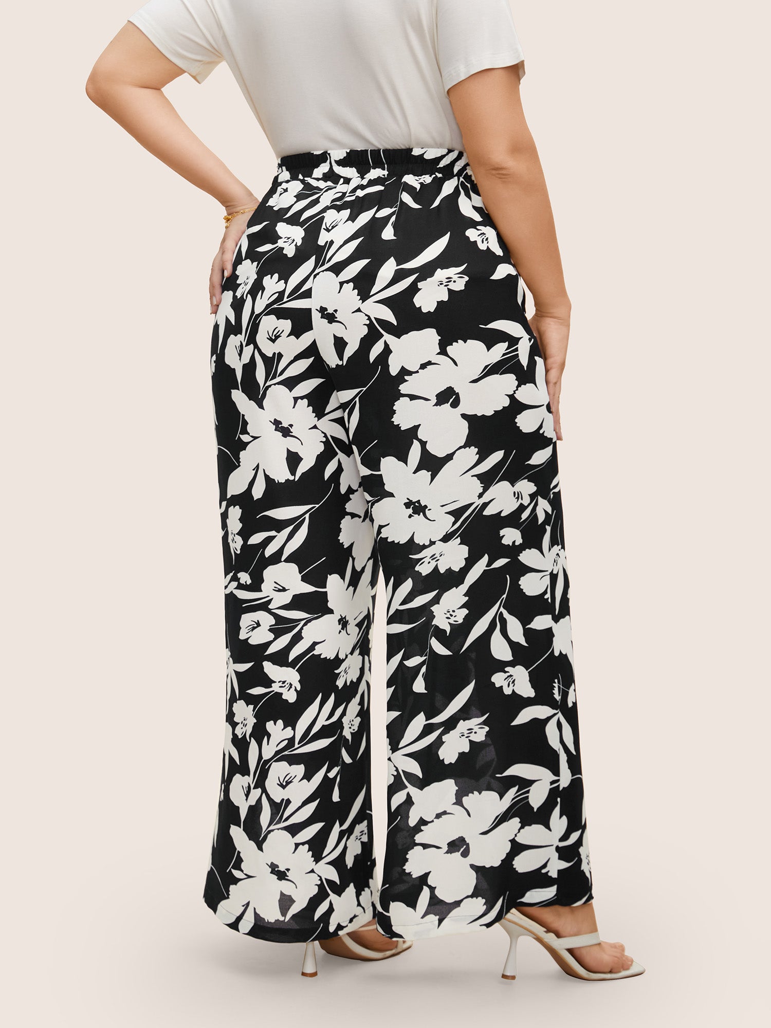 Silhouette Floral Print Ties Side Seam Pocket Pants