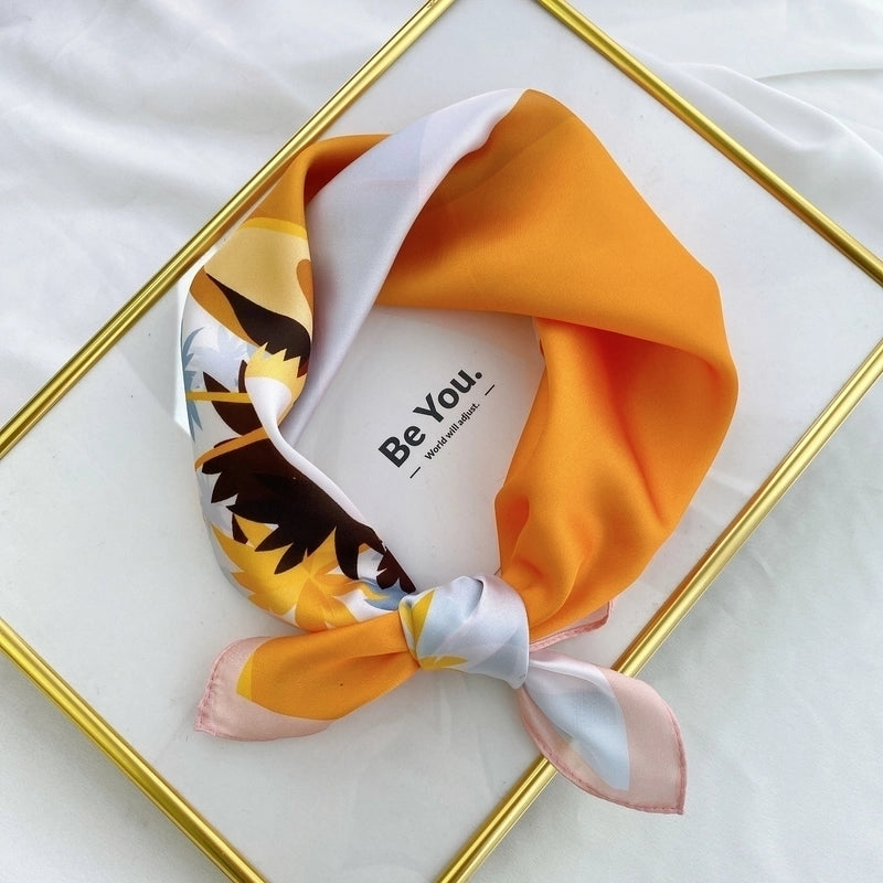 Fashion Contrast Color Printing Small Square Scarf