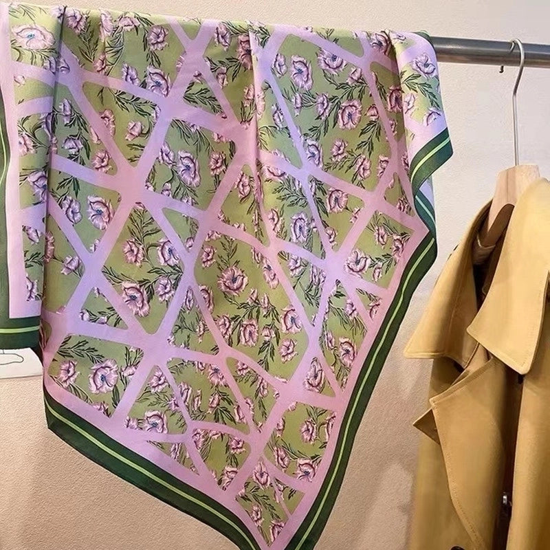 Women's Sweet Minimalist Color Block Satin Printing Silk Scarf