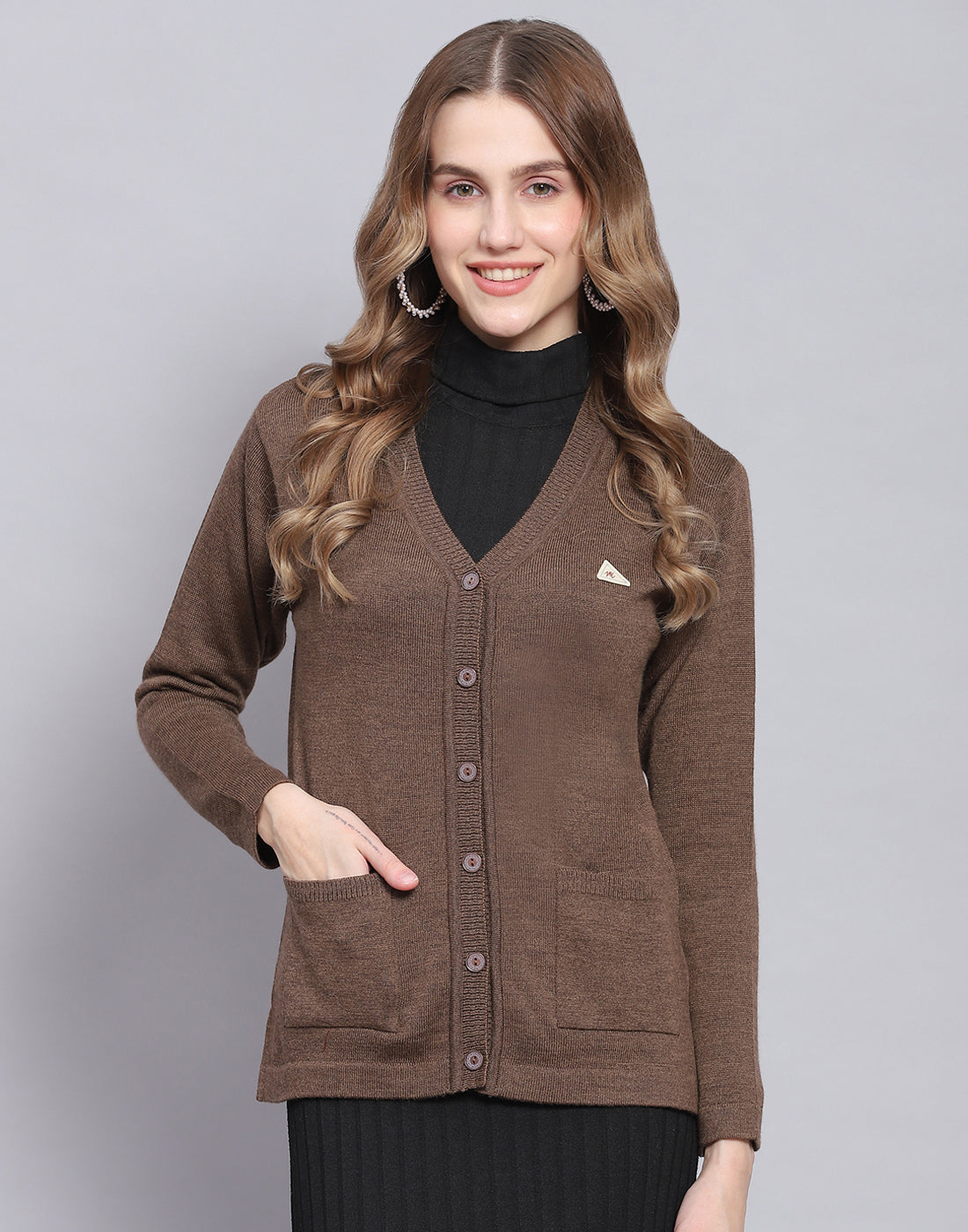 Women Brown Solid V Neck Full Sleeve Cardigan