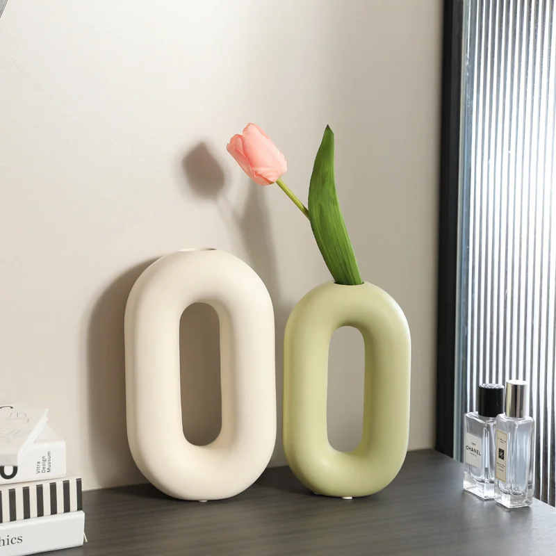 Best Selling  Circle Donut Vases Grand Custom Design Manufacturers Flower Color Ceramic Vase For Home Decor